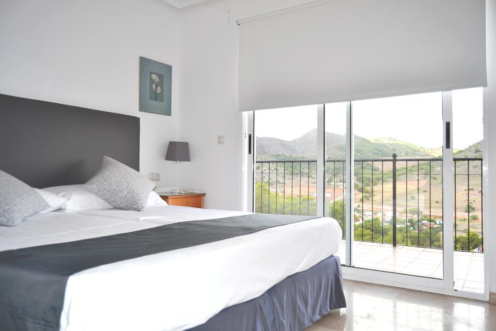 Montemares Golf Luxury Villas & Apartments At La Manga Club Exterior photo